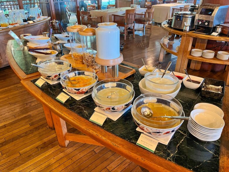 ココガーデンリゾートオキナワ 朝食 デザートコーナー