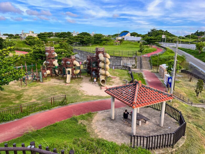 ココガーデンリゾートオキナワ 近隣の伊波公園